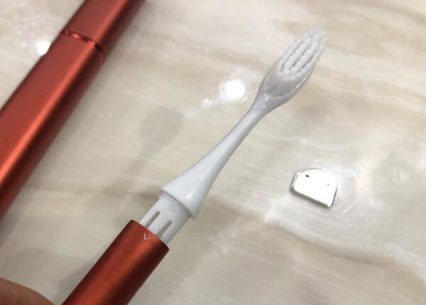 便攜式紫外線牙刷好用嗎？便攜式紫外線牙刷的幾大好處